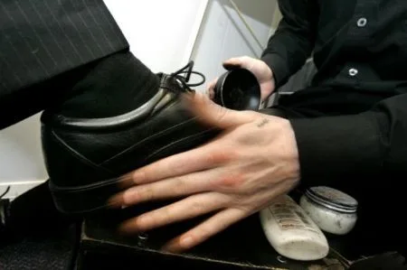 manutenzione scarpe